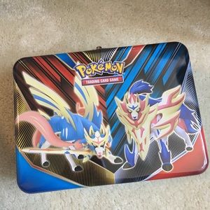 Pokémon Sword vs Shield Tin Lunch Box